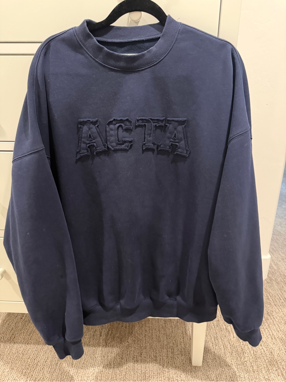 ACTA Essential Crewneck